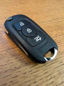 vauxhall astra k key